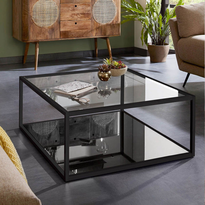 Kave Home Salontafel Blackhill Glas met zwart frame, 80 x 80cm - Vierkant