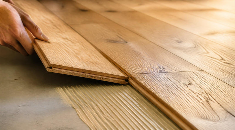 Houten vloer leggen