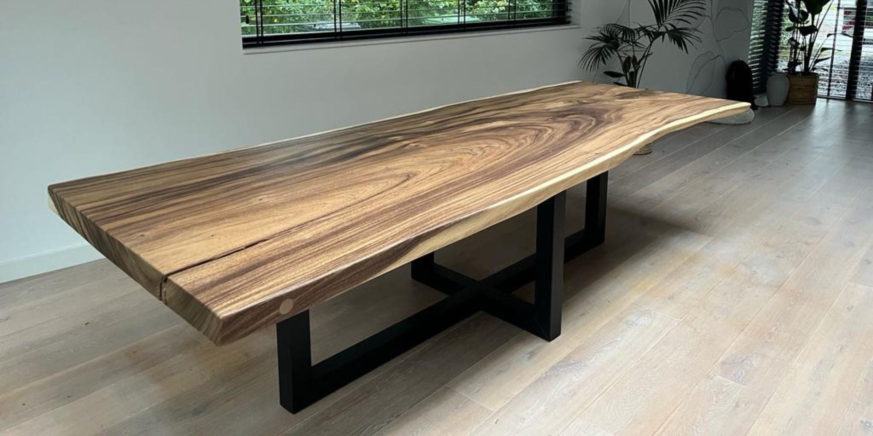 juiste onderstel boomstamtafel