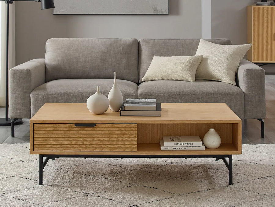 Eikenhouten salontafels met lade