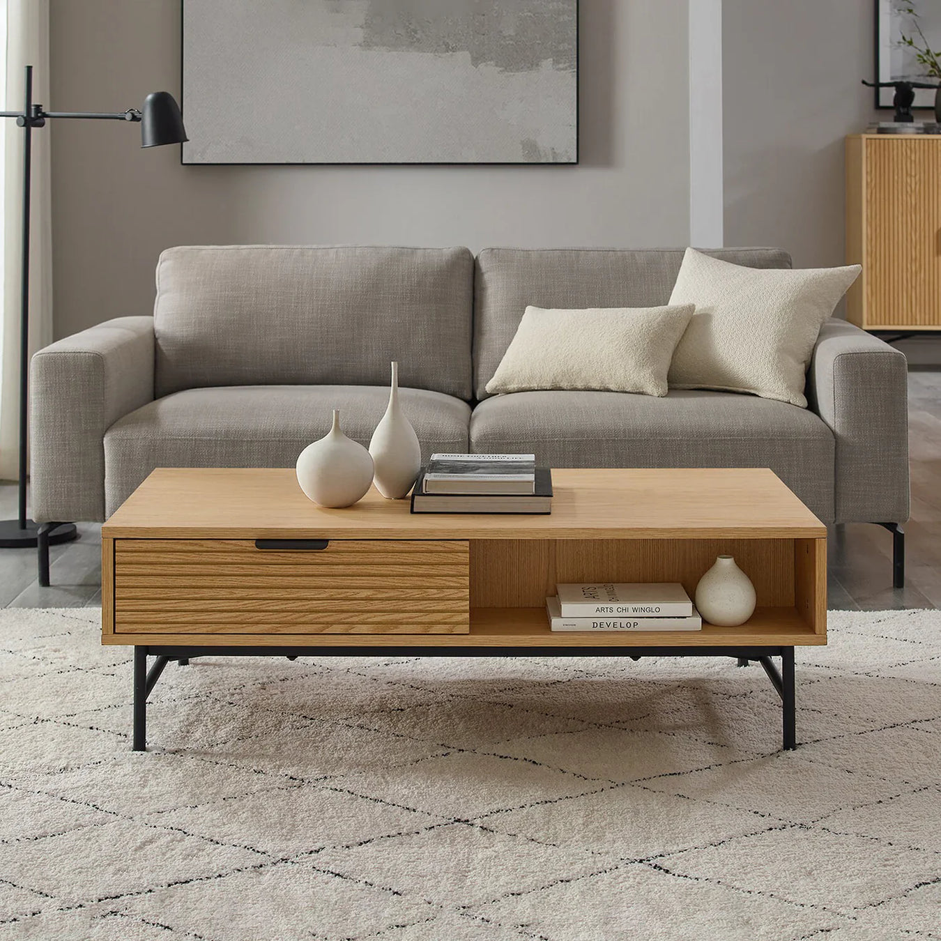 Eikenhouten salontafel met lade