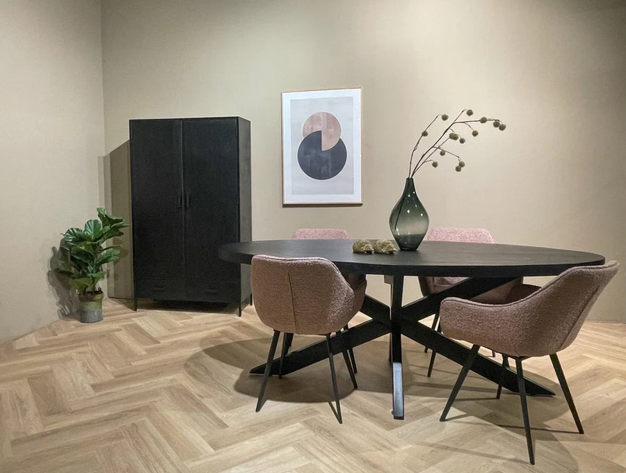 Ovale eettafels voor 8 personen