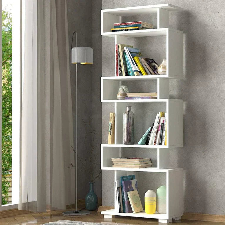 Witte boekenkasten