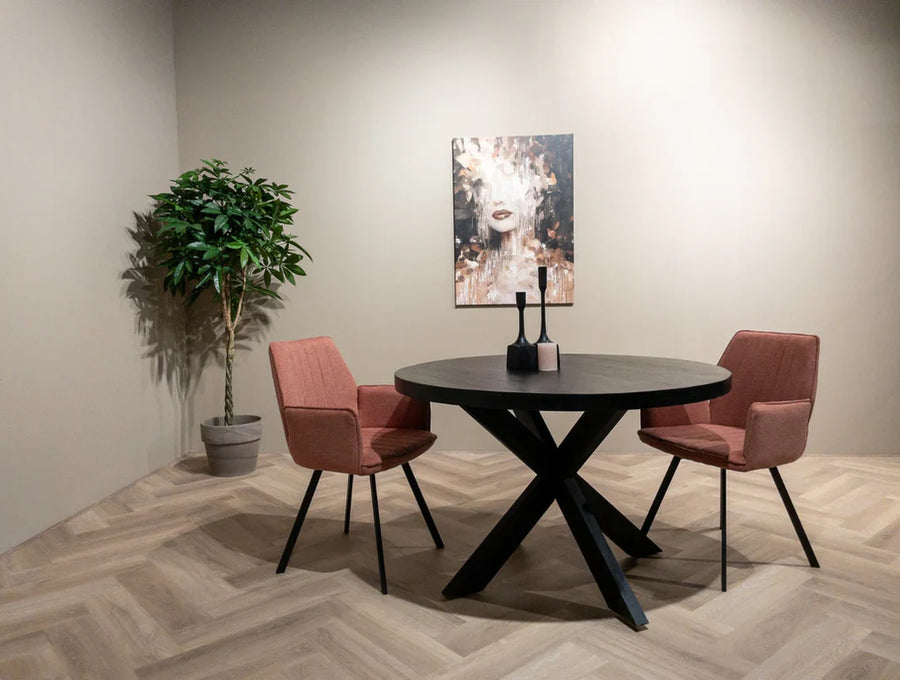 Zwarte ronde eettafels