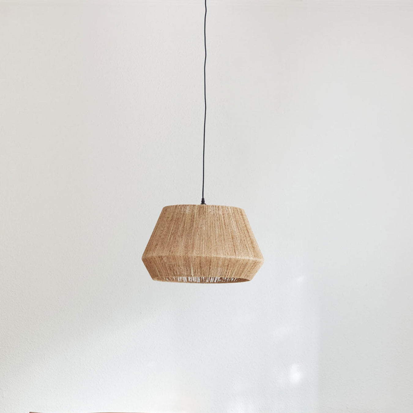 Lampenkap uit de collectie lampenkappen in natuurlijke stijl