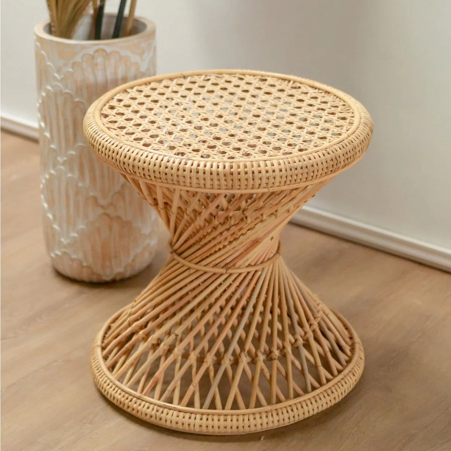 Rotan bijzettafels