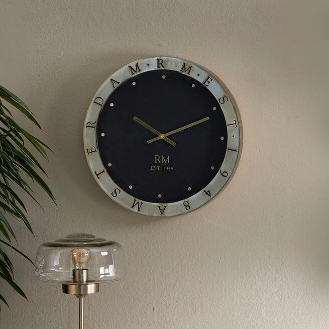 klok woonkamer