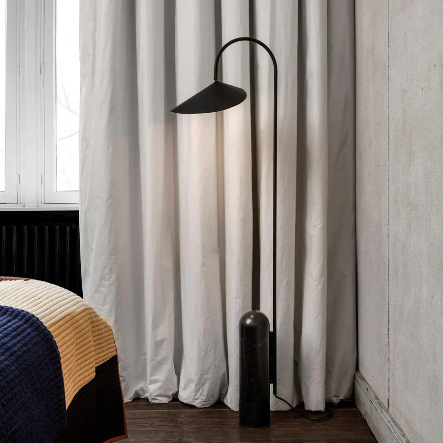 Zwarte vloerlampen