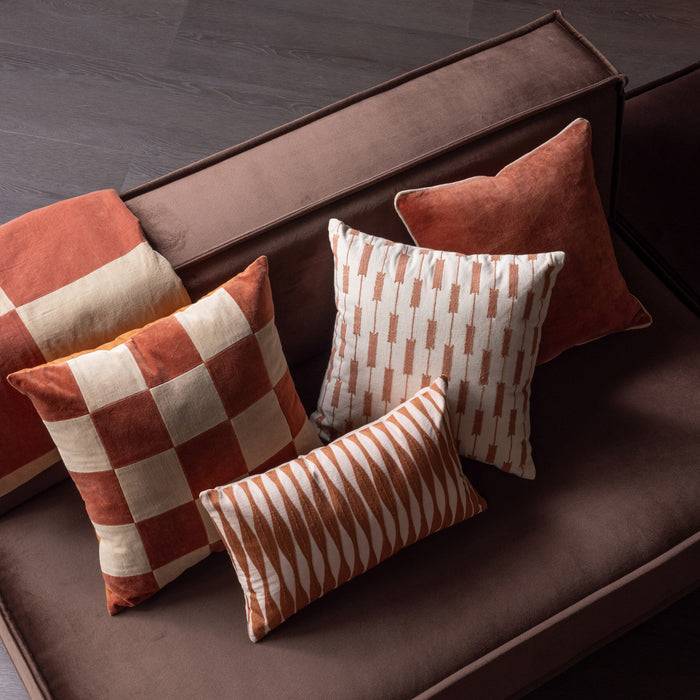 WOOOD Kussen Zena Set van 4 stuks - Roze/Roestbruin - ThatLyfeStyle