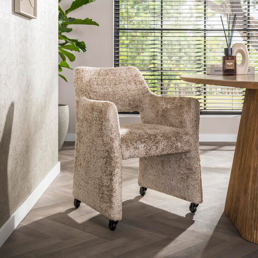 LifestyleFurn Draaibare Eetkamerstoel op wielen Elita Alura stof - Zand - ThatLyfeStyle