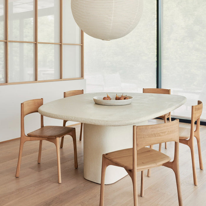 Ethnicraft Organische Eettafel Elements Microcement, 200 x 143cm - Off White