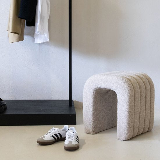 Giga Meubel Poef Sera - Bouclé - Taupe - 41x38x45cm - ThatLyfeStyle