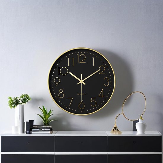 Tyme Wandklok - 30cm - Stil - Quartz - Zwart Goud - ThatLyfeStyle