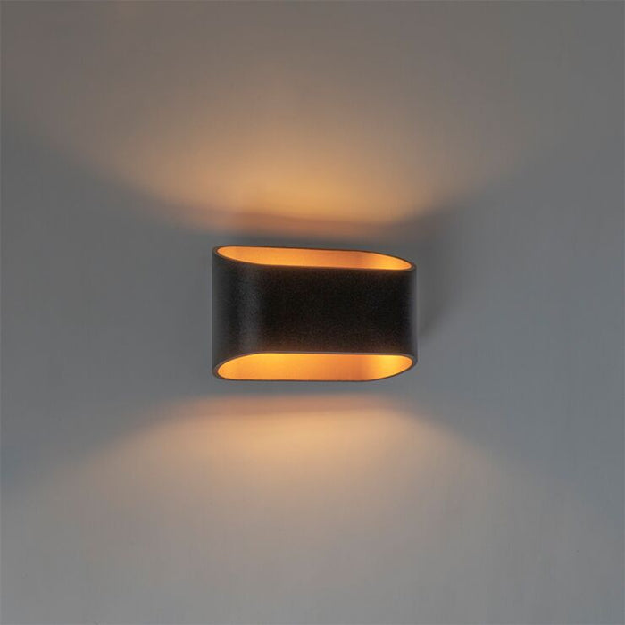 Moderne wandlamp zwart gouden binnenkant ovaal - Alone