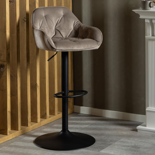 Bendt Draaibare Barkruk Loren Velvet (zithoogte 63-84cm)