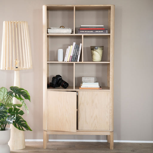 Eleonora Boekenkast Harvey Eikenhout, 180 x 90cm - Naturel - ThatLyfeStyle