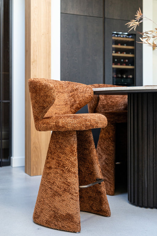 Richmond Barstoel Gatsbi Chenille - Cinnamon (zithoogte 75cm)