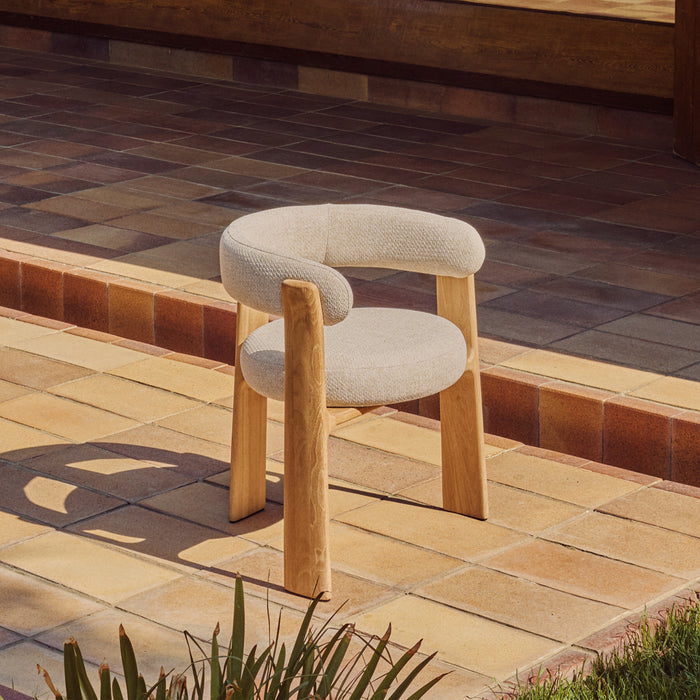 Kave Home Outdoor Eetkamerstoel Granite Chenille en teakhout - Beige