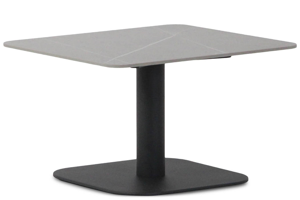 Coco Ralph lounge tafel 60x60 cm