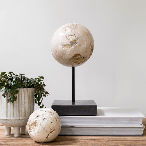 MUST Living Ornament Cheese Stone Marmer - Beige