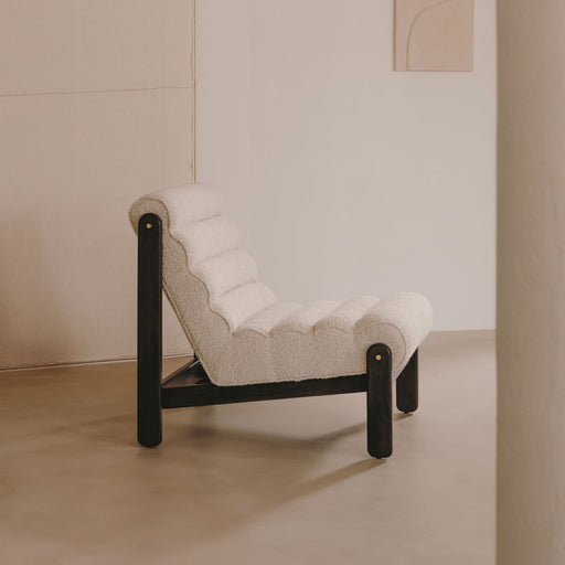 Kave Home Fauteuil Magira Bouclé en eikenhout - Taupe - Japandi