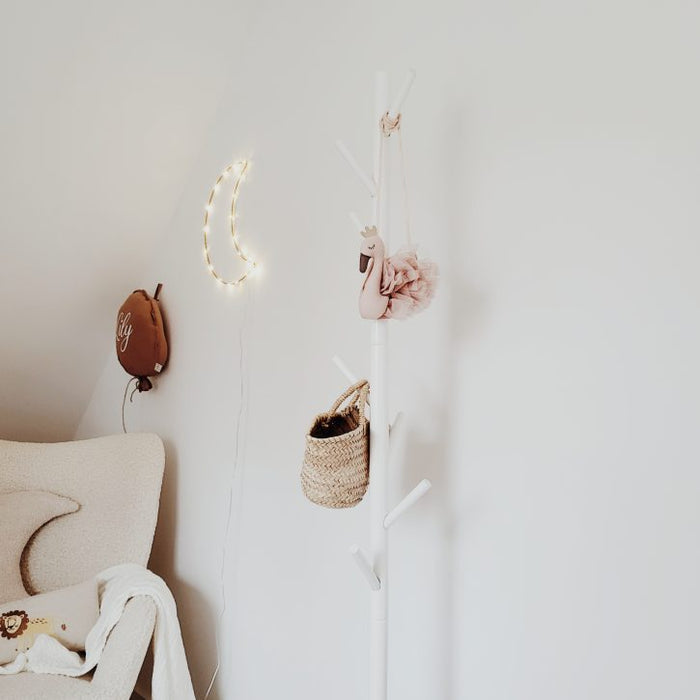 QUVIO Staande kapstok hout – 175 cm hoog – 8 ophanghaken – Wit - ThatLyfeStyle