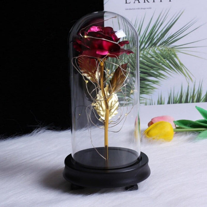 Gouden Roos in glazen stolp met LED - incl Gratis Giftbox - Cadeau voor haar - Valentijn - Moederdag Cadeautje - Decoratie - Liefde - ThatLyfeStyle